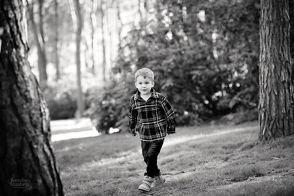 The V Family: Portrait Session at Schoepfle Garden in Birmingham