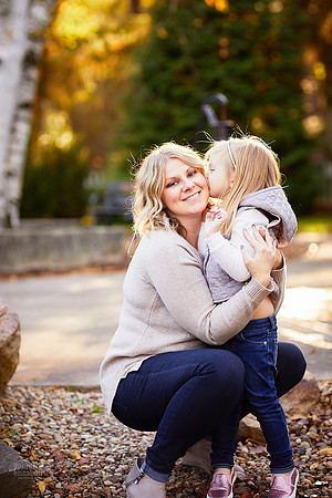 The V Family: Portrait Session at Schoepfle Garden in Birmingham