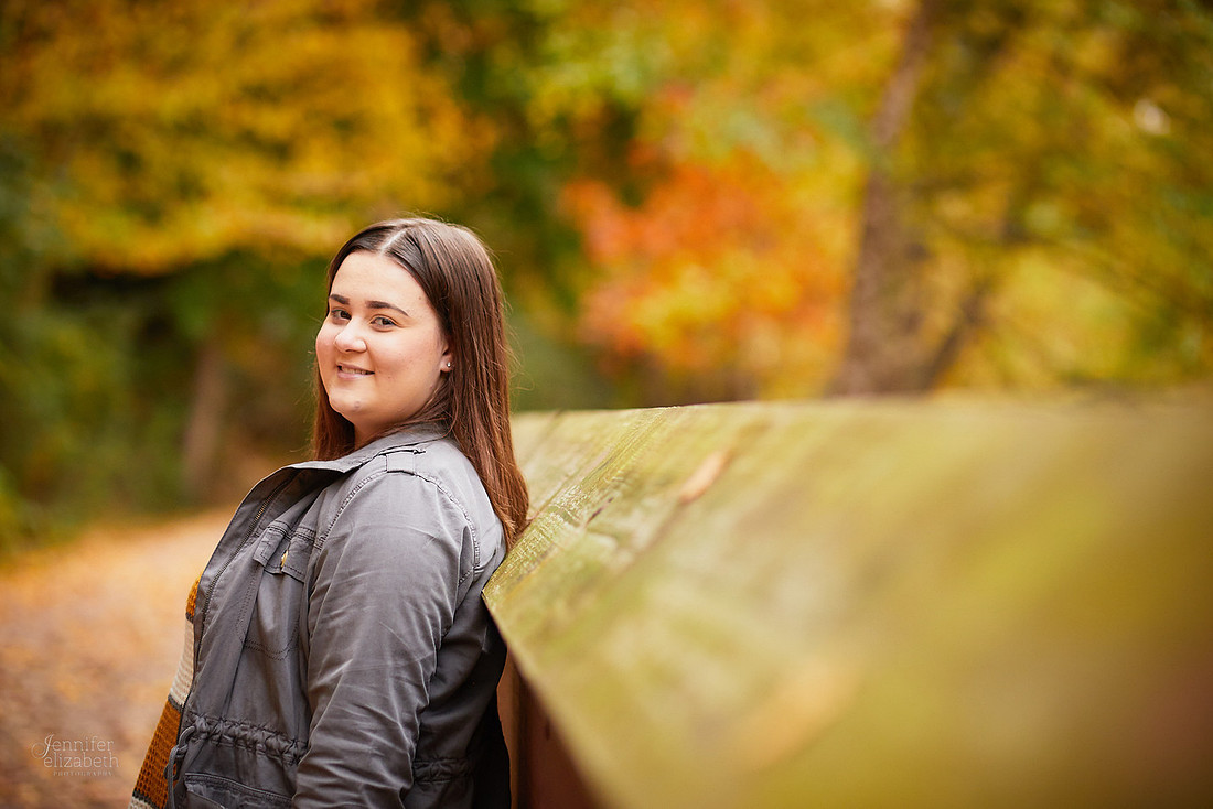 Kierstin: Senior Session in Downtown Kent