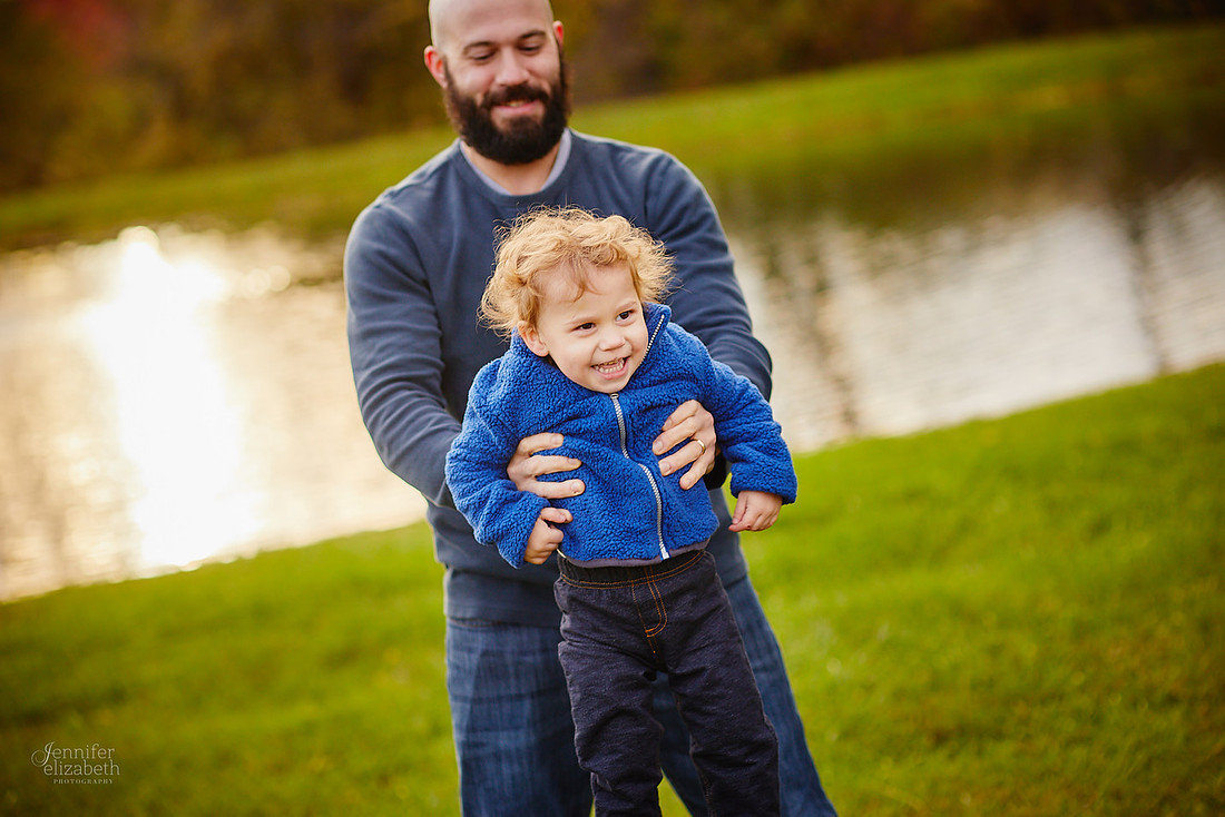 The K Family: Backyard Portrait Session in Hinckley