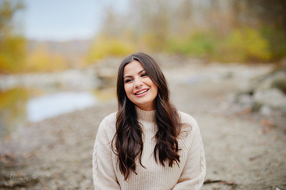 Sophia: Senior Portrait Session at Everett Road Covered Bridge