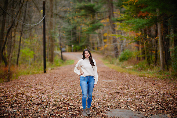 Sophia: Senior Portrait Session at Everett Road Covered Bridge
