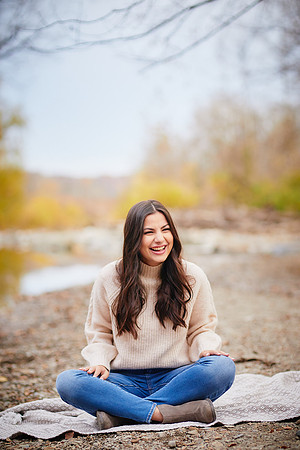 Sophia: Senior Portrait Session at Everett Road Covered Bridge