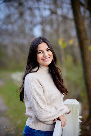 Sophia: Senior Portrait Session at Everett Road Covered Bridge