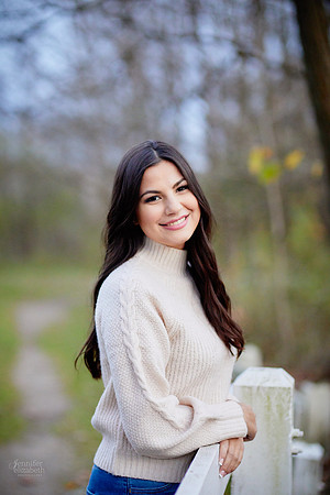 Sophia: Senior Portrait Session at Everett Road Covered Bridge
