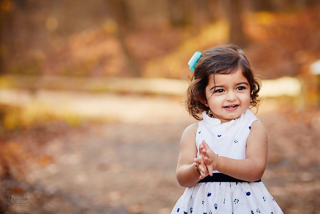 The S Family: Portrait Session at Squire's Castle in Willoughby Hills