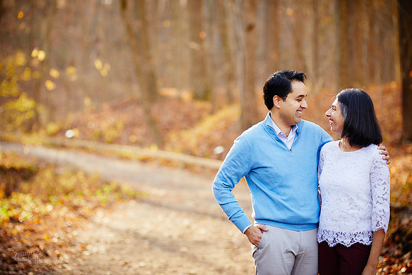 The S Family: Portrait Session at Squire's Castle in Willoughby Hills