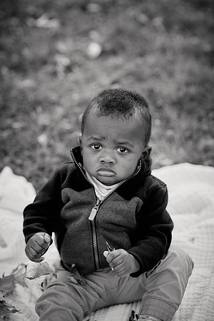 The R Family: Portrait Session at Squire's Castle in Willoughby Hills