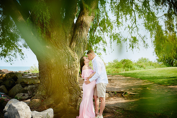Gina: Maternity Portrait Session at Edgewater Park in Cleveland