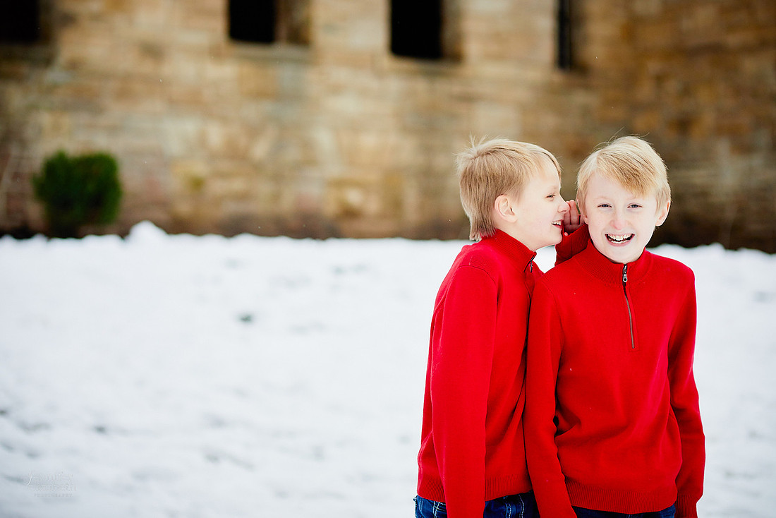 The B Family: Portrait Session at Squire's Castle in Willoughby Hills
