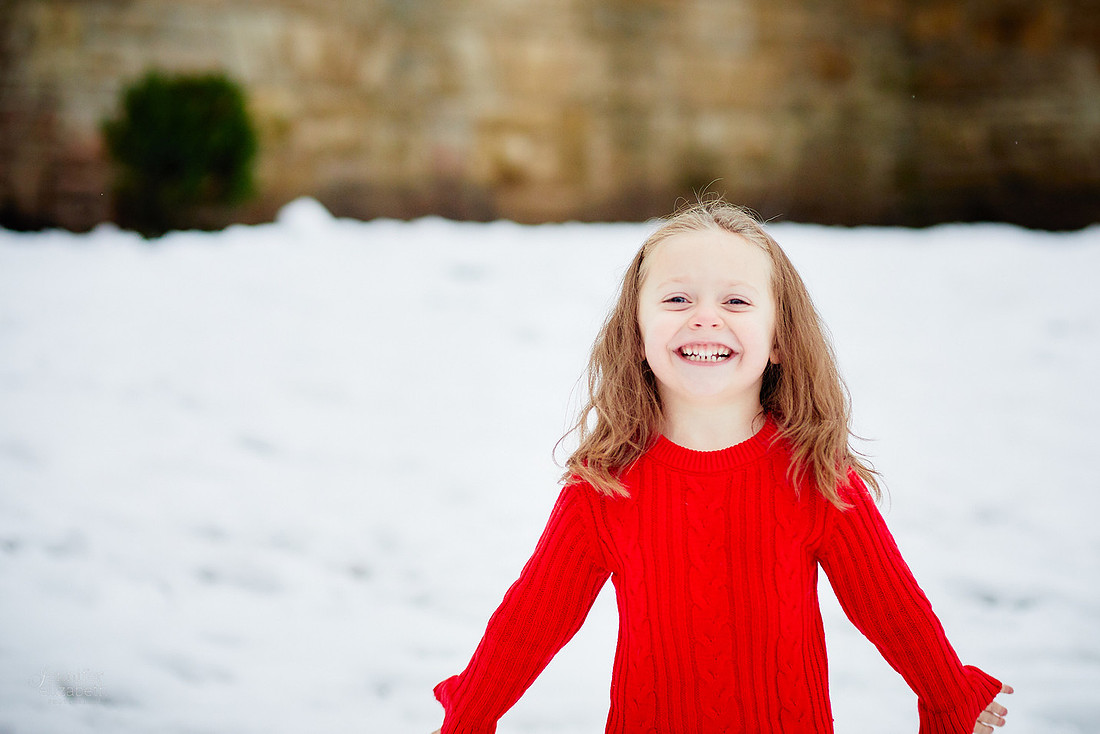 The B Family: Portrait Session at Squire's Castle in Willoughby Hills
