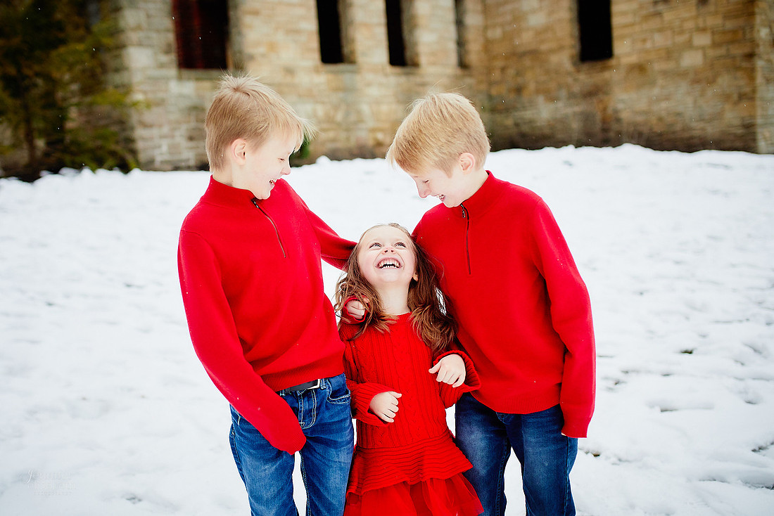 The B Family: Portrait Session at Squire's Castle in Willoughby Hills