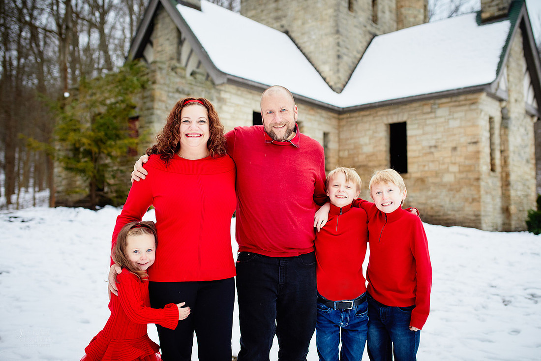 The B Family: Portrait Session at Squire's Castle in Willoughby Hills
