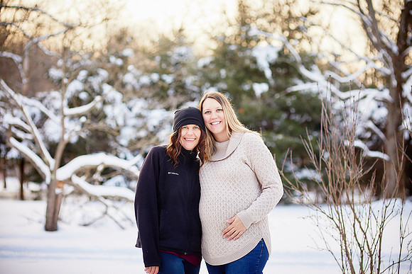 The T Family: Winter Portrait Session in Mantua, Ohio