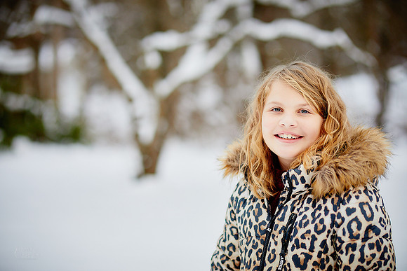 The T Family: Winter Portrait Session in Mantua, Ohio