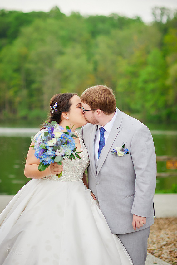 Maia & Ben: Wedding at Gleneagles Golf Club & Events in Twinsburg