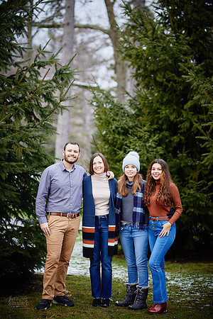 The F Family: Portrait Session in Chagrin Falls