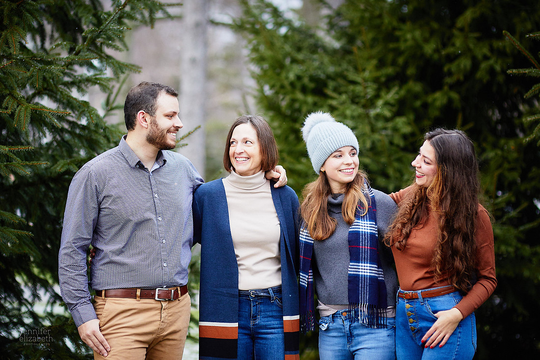 The F Family: Portrait Session in Chagrin Falls