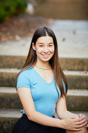 Christina: Senior Portrait Session at the Cleveland Museum of Art and Wade Lagoon