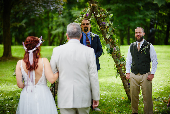 Lisa & Chad: Wedding at Hines Hill Campus in Cuyahoga Valley National Park