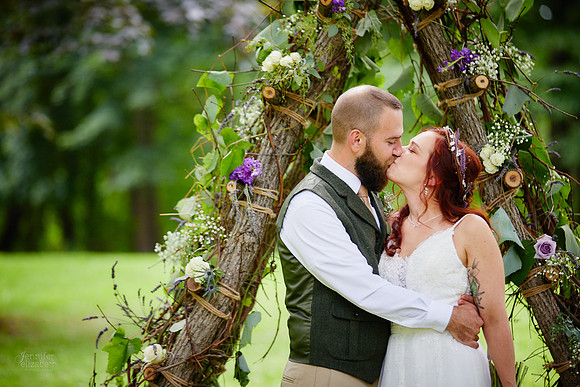 Lisa & Chad: Wedding at Hines Hill Campus in Cuyahoga Valley National Park