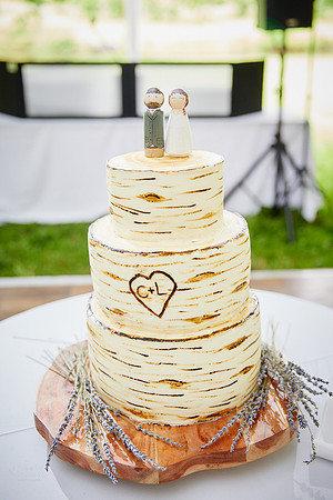 Lisa & Chad: Wedding at Hines Hill Campus in Cuyahoga Valley National Park
