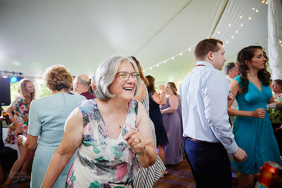 Lisa & Chad: Wedding at Hines Hill Campus in Cuyahoga Valley National Park