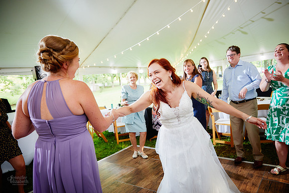 Lisa & Chad: Wedding at Hines Hill Campus in Cuyahoga Valley National Park