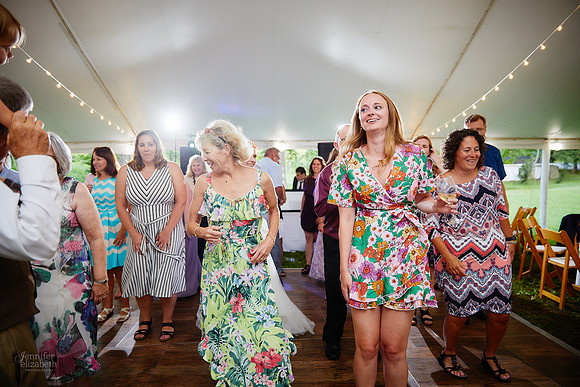 Lisa & Chad: Wedding at Hines Hill Campus in Cuyahoga Valley National Park