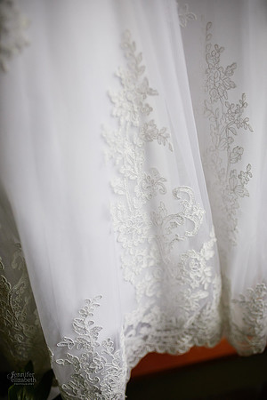 Meg & Tyler: Wedding at Fellows Riverside Gardens in Youngstown