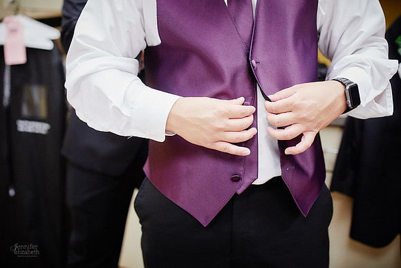 Meg & Tyler: Wedding at Fellows Riverside Gardens in Youngstown