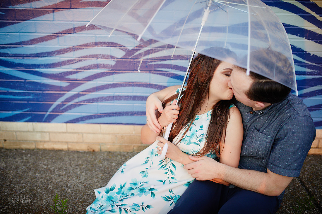 Katherine & Nathan: Engagement Session at Lakewood Park in Cleveland