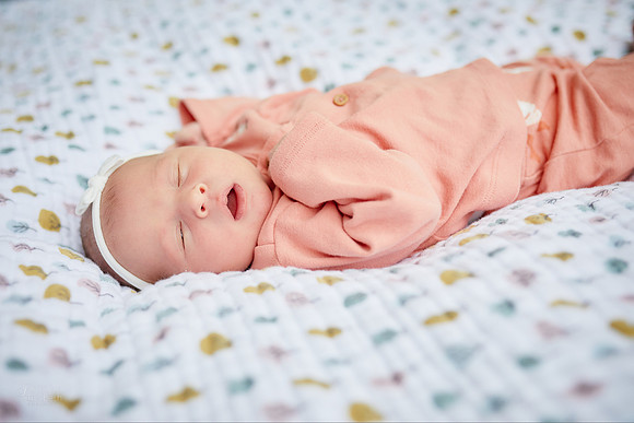 Baby Cameron: Lifestyle Newborn Session in Chagrin Falls