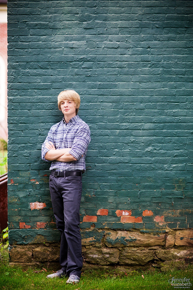 Sam: Senior Portrait Session in Worthington, Ohio