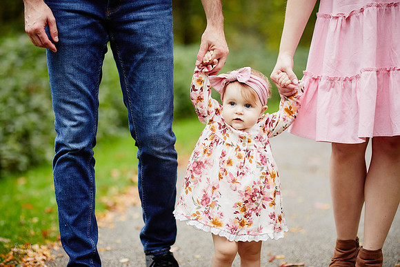 The R/G Family: Portrait Session at Chagrin River Park in Willoughby