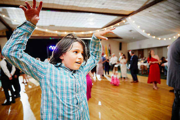 Katherine & Nathan: Wedding at Donauschwaben's German-American Cultural Center in Olmsted Falls