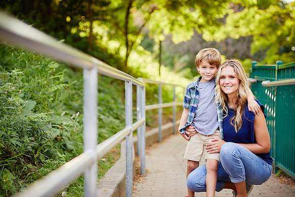 The V Family: Portrait Session at Lakewood Park in Cleveland