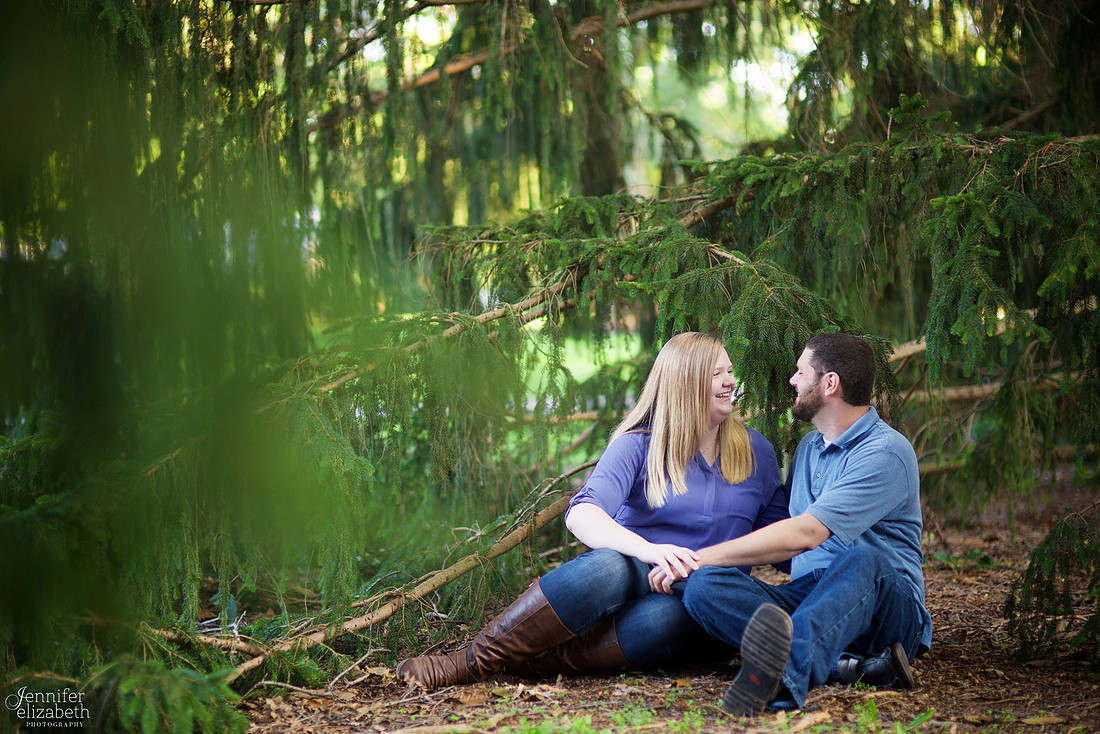 Melissa and Charles: Inniswood Gardens Engagement Session