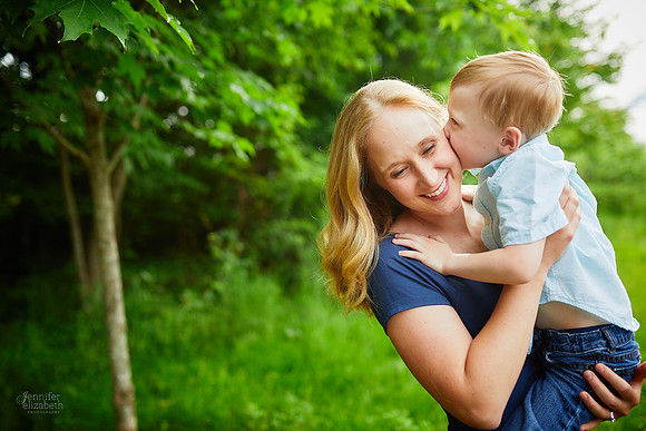 The E Family: Portrait Session at Liberty Ledges Park in Twinsburg