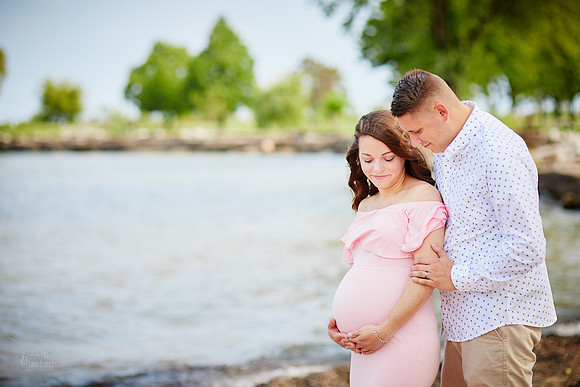 Gina: Maternity Portrait Session at Edgewater Park in Cleveland