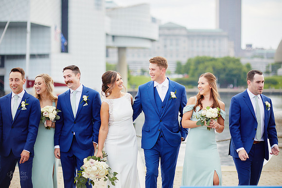 Stephanie & Tom: Wedding at Lago Custom Events at Aloft Cleveland Downtown