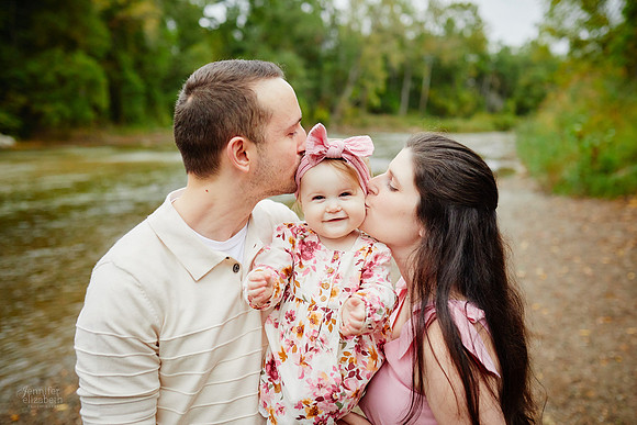 The R/G Family: Portrait Session at Chagrin River Park in Willoughby