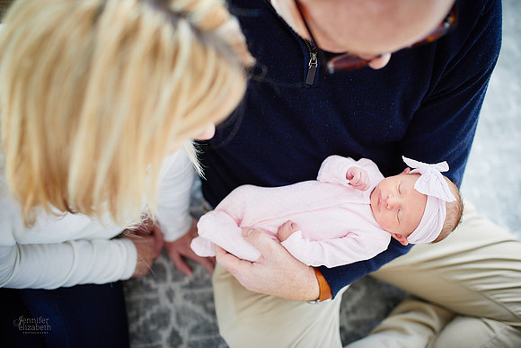 Baby Margeaux: Lifestyle Newborn Session in Chagrin Falls