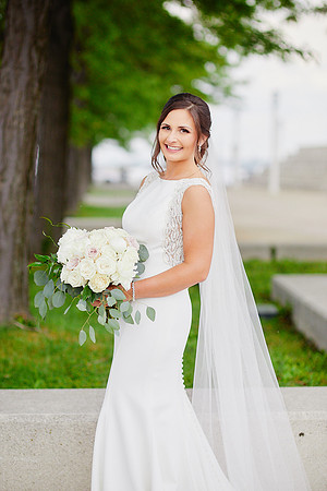 Stephanie & Tom: Wedding at Lago Custom Events at Aloft Cleveland Downtown