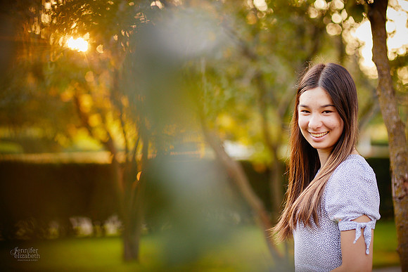 Christina: Senior Portrait Session at the Cleveland Museum of Art and Wade Lagoon