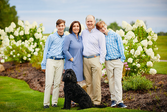 The I Family: Portrait Session at Signature of Solon near Cleveland