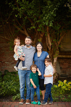 The R/K Family: Portrait Session in Downtown Chagrin Falls