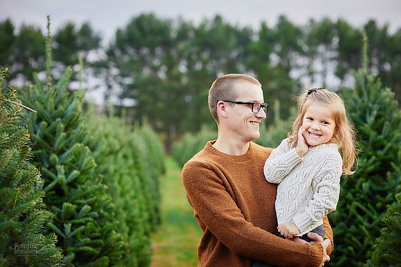 The B Family: Portrait Session at Sugar Pines Farm in Chesterland