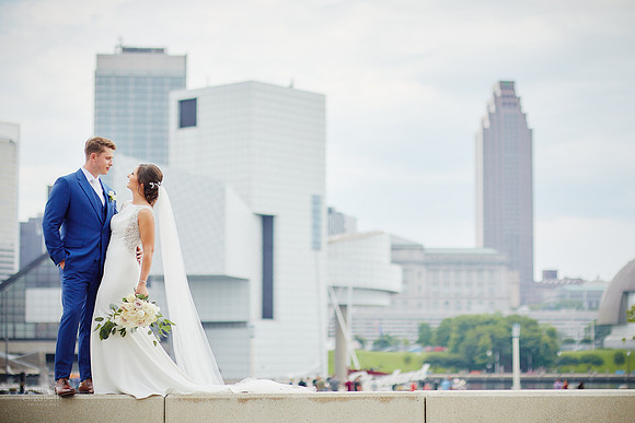 Stephanie & Tom: Wedding at Lago Custom Events at Aloft Cleveland Downtown