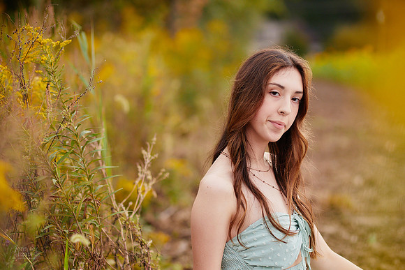 Ella: Senior Session at Maria’s Field of Hope in Avon